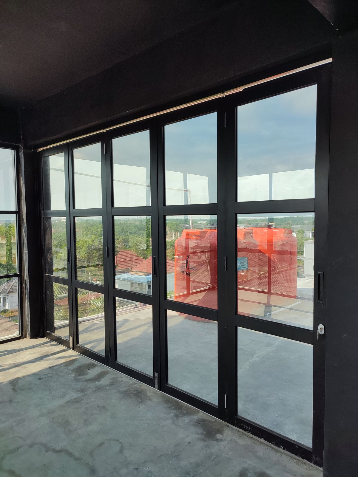 pintu lipat aluminium ayork - Dokumentasi Proyek